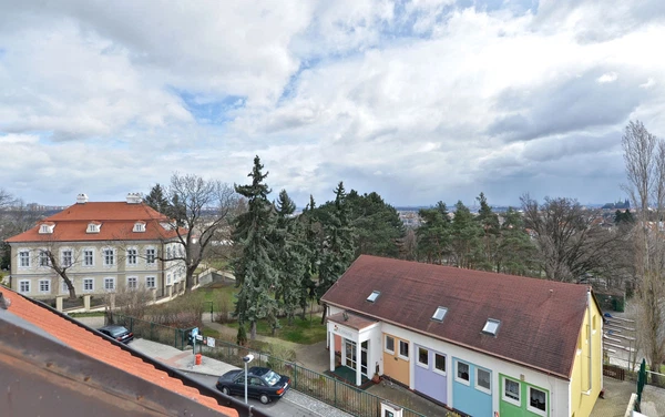 Fetrovská, Dejvice - Prague 6 | Sale, House, Eleven-bedroom (12+1)