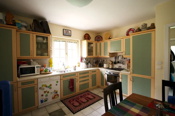 Na Malé Šárce, Nebušice - Prague 6 | Rent, House, Four-bedroom (5+1)