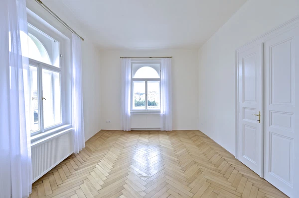 Trojanova, Nové Město - Praha 2 | Pronájem, Byt, 4+kk, 136 m²