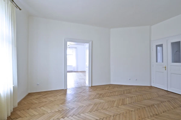 Trojanova, Nové Město - Prague 2 | Rent, Apartment, Three-bedroom (4+kk), 136 m²