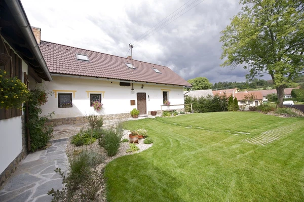 Holšice - Kutná Hora | Sale, Farmhouse estate