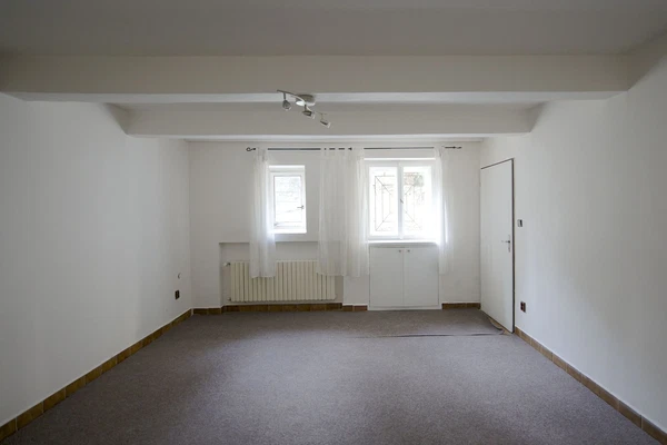 Filmařská, Barrandov - Prague 5 | Rent, House, Four-bedroom (5+1)