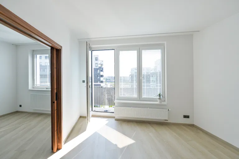 Svitákova, Stodůlky - Prague 5 | Sale, Apartment, One-bedroom (2+kk), 68 m²