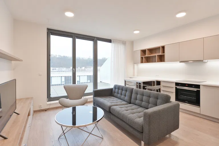 Sokolovská, Karlín - Praha 8 | Prenájom, Byt, 2-izbový, 79 m²
