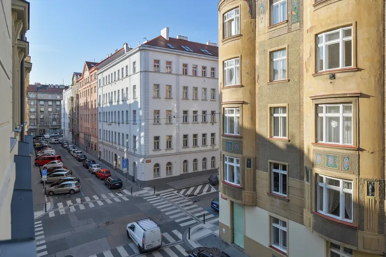U Studánky, Bubeneč - Prague 7 | Sale, Apartment, Two-bedroom (3+kk), 70 m²