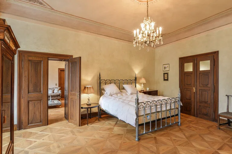 Lázeňská, Malá Strana - Prague 1 | Sale, Apartment, One-bedroom (2+1), 94 m²