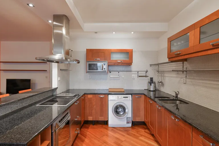 Křenova, Veleslavín - Praha 6 | Prenájom, Byt, 3-izbový, 113 m²