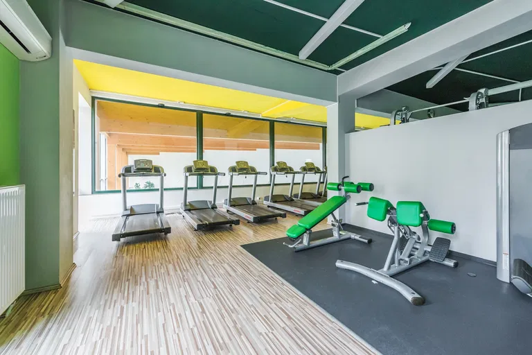 náměstí Přátelství, Hostivař - Praha 10 | Predaj, Obchodný priestor, 1 437 m²