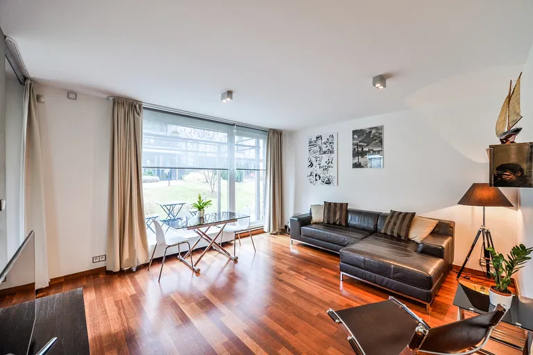 Italská, Vinohrady - Praha 2 | Prenájom, Byt, 2-izbový, 75 m²