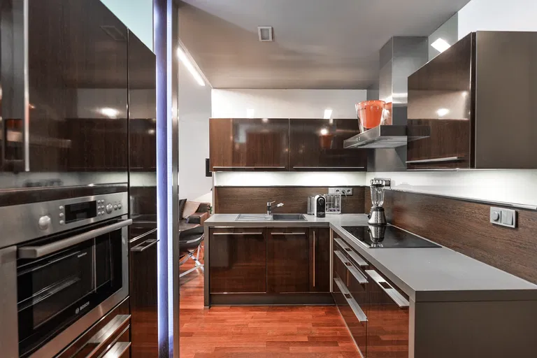Italská, Vinohrady - Praha 2 | Prenájom, Byt, 2-izbový, 75 m²