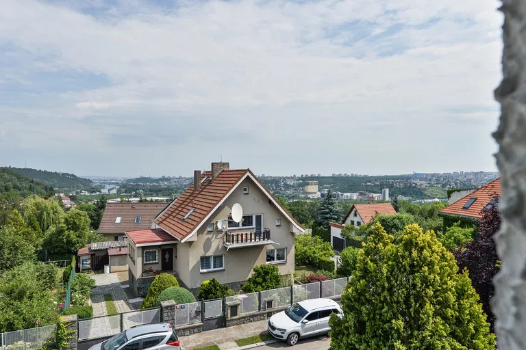 Nad Libří, Velká Chuchle - Praha 5 | Prenájom, Rodinný dom, 5-izbový, 192 m²