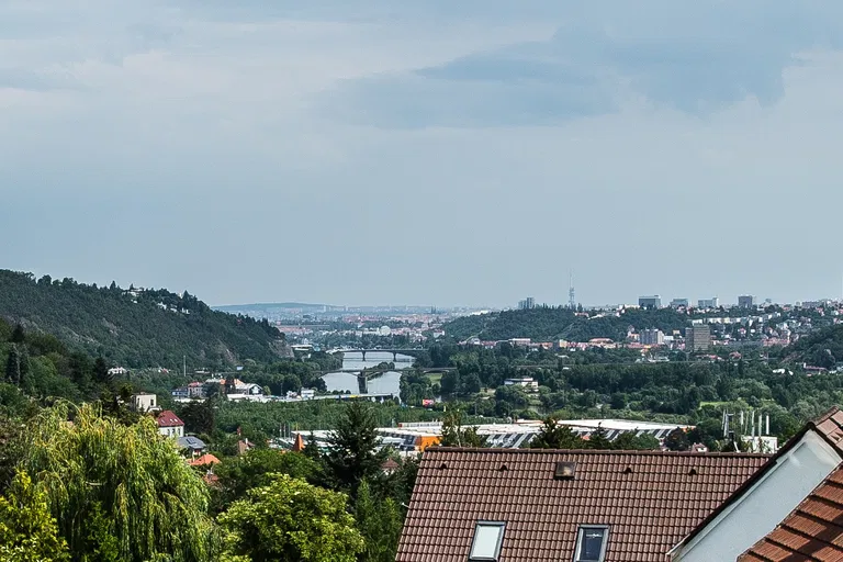 Nad Libří, Velká Chuchle - Praha 5 | Prenájom, Rodinný dom, 5-izbový, 192 m²