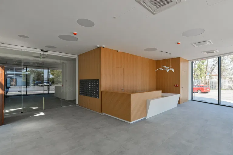 Kobrova, Smíchov - Praha 5 | Predaj, Byt, 4-izbový, 175 m²