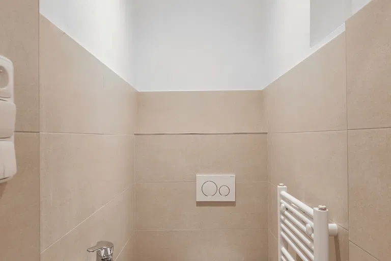 Na Výšinách, Bubeneč - Praha 7 | Prenájom, Byt, 2-izbový, 82 m²