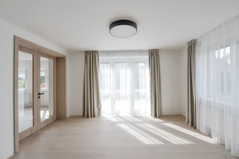 Dešťová, Nebušice - Praha 6 | Prenájom, Rodinný dom, 5-izbový, 250 m²