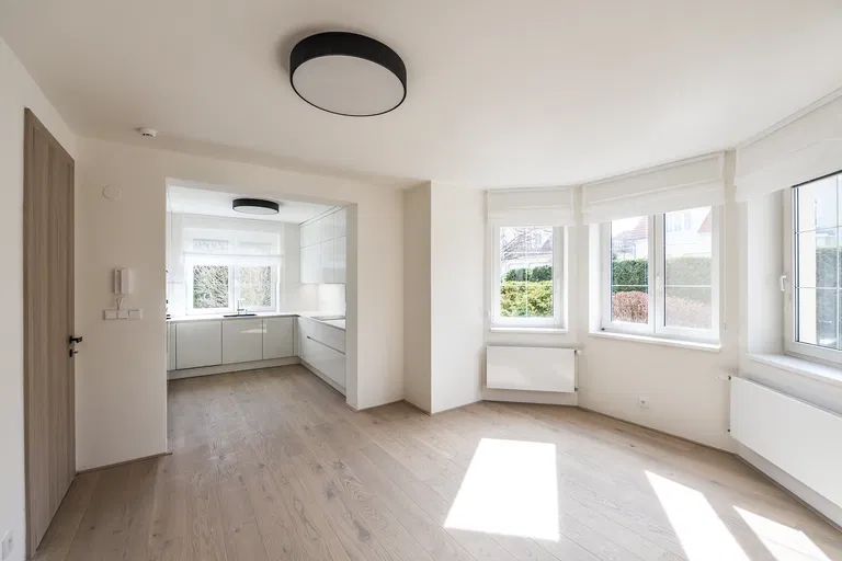 Dešťová, Nebušice - Praha 6 | Prenájom, Rodinný dom, 5-izbový, 250 m²