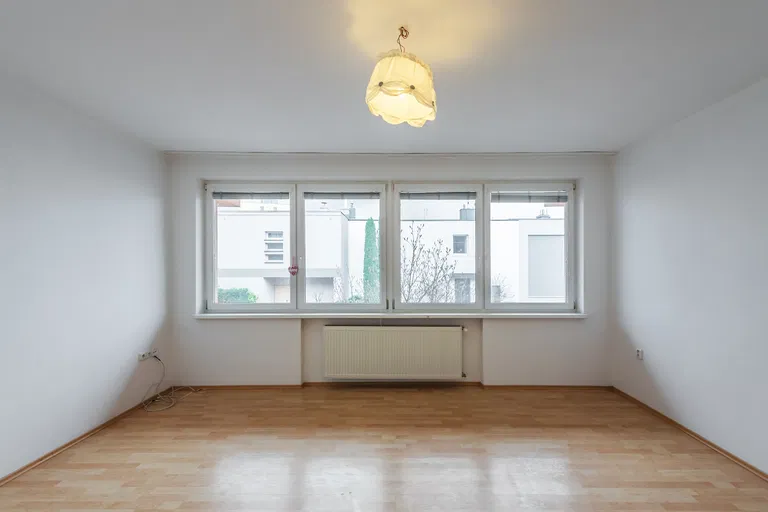 Ambrova, Nové Mesto - Bratislava III | Rent, House, Four-bedroom (5+1), 310 m²
