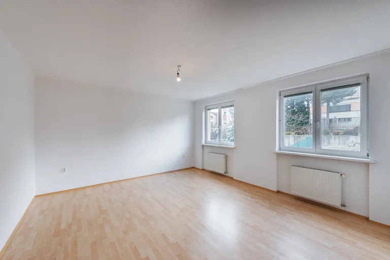 Ambrova, Nové Mesto - Bratislava III | Rent, House, Four-bedroom (5+1), 310 m²