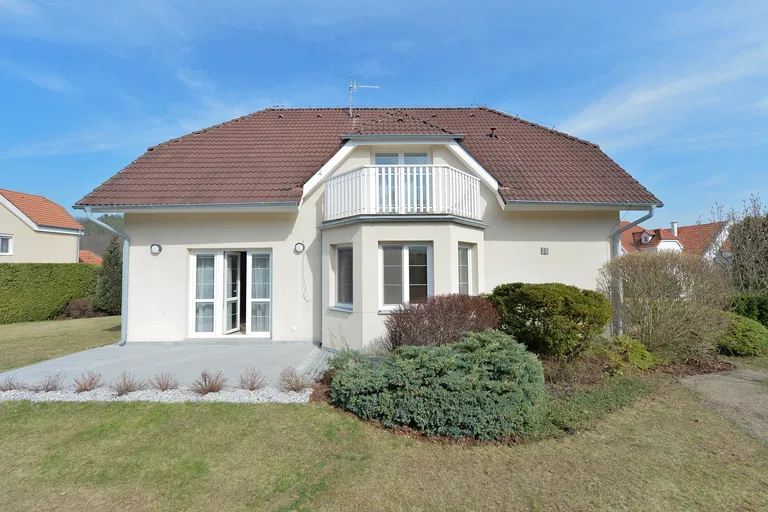 Dešťová, Nebušice - Praha 6 | Prenájom, Rodinný dom, 5-izbový, 250 m²