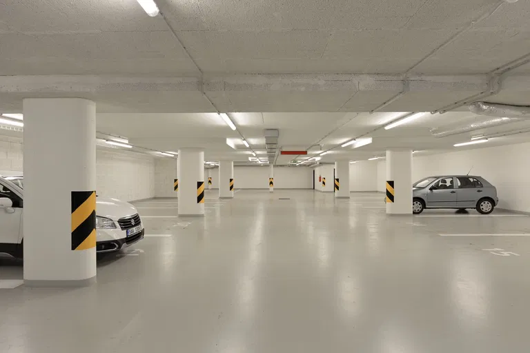 Kačírkova, Jinonice - Prague 5 | Rent, Apartment, Three-bedroom (4+kk), 108 m²
