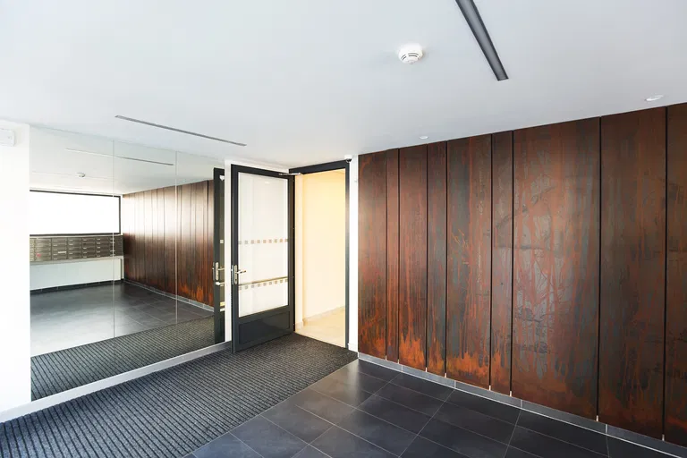Padovská, Horní Měcholupy - Prague 10 | Sale, Apartment, Three-bedroom (4+kk), 104 m²