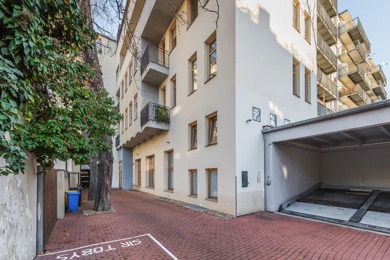 Dělnická, Holešovice - Praha 7 | Predaj, Byt, 4-izbový, 158 m²