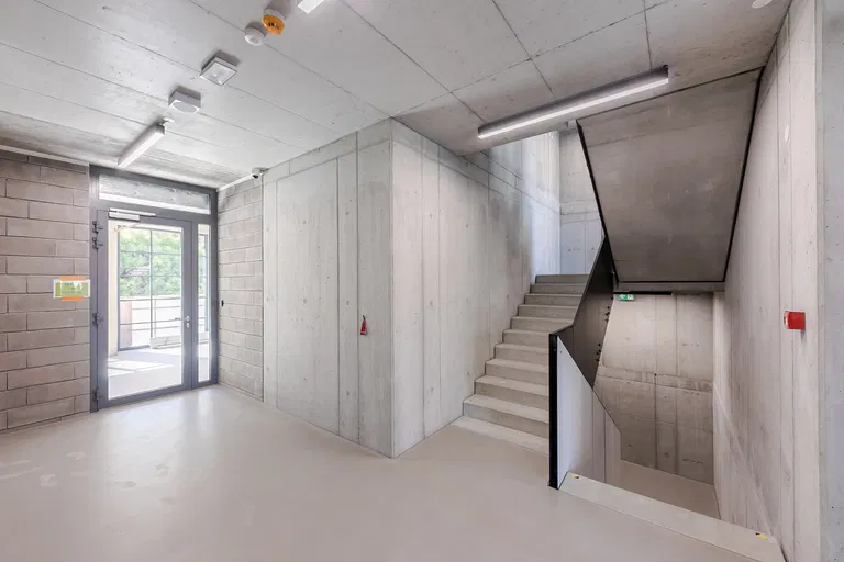 Pernerova, Karlín - Prague 8 | Rent, Office building