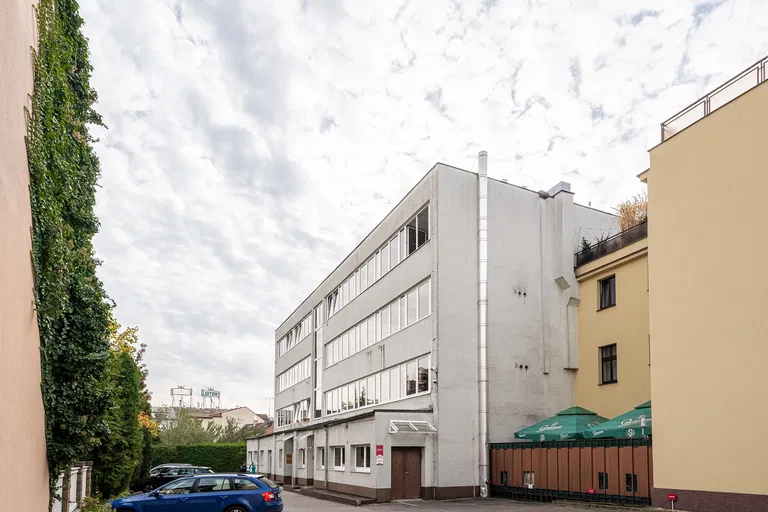 Nová cesta, Krč - Praha 4 | Pronájem, Administrativní budova