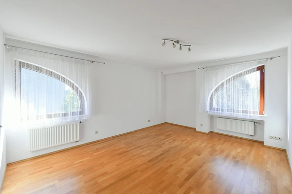 Nebušická, Nebušice - Prague 6 | Rent, House, Six-bedroom (7+1), 450 m²