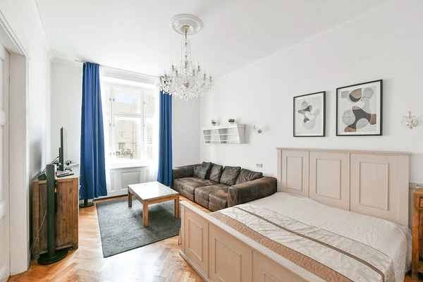 Dušní, Josefov - Prague 1 | Sale, Apartment, Three-bedroom (4+kk), 83 m²