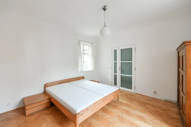 Všehrdova, Malá Strana - Prague 1 | Rent, Apartment, Two-bedroom (3+kk), 65 m²