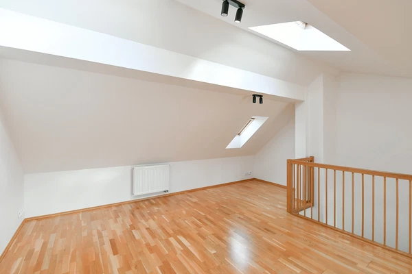 Slezská, Vinohrady - Prague 2 | Rent, Apartment, Two-bedroom (3+kk), 95 m²