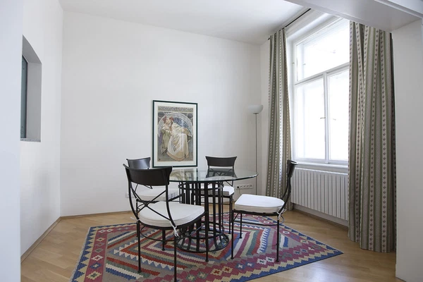 Odborů, Nové Město - Prague 2 | Rent, Apartment, Two-bedroom (3+1), 103 m²