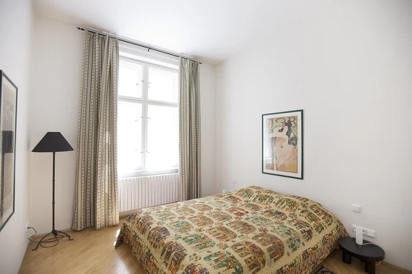 Odborů, Nové Město - Prague 2 | Rent, Apartment, Two-bedroom (3+1), 103 m²