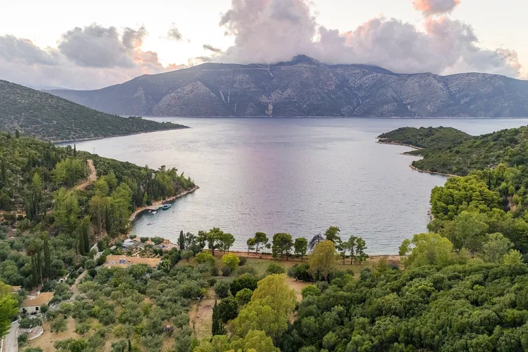 Greece, Ionian Islands - Ithaca | Sale, Land, Eight-bedroom (9+kk), 848 m²