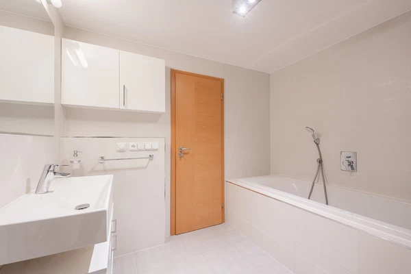 U Libeňského pivovaru, Libeň - Praha 8 | Pronájem, Byt, 2+kk, 56 m²