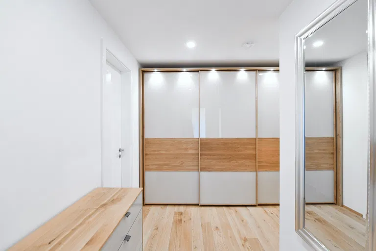 Vítězné náměstí, Bubeneč - Prague 6 | Rent, Apartment, One-bedroom (2+kk), 63 m²