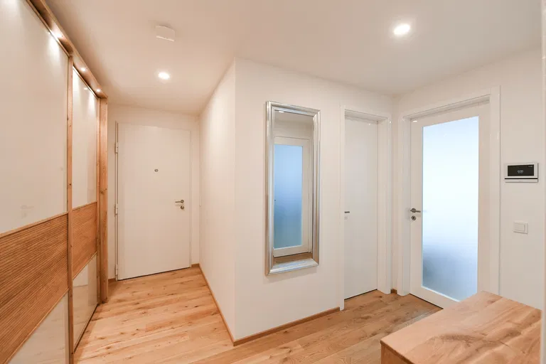 Vítězné náměstí, Bubeneč - Prague 6 | Rent, Apartment, One-bedroom (2+kk), 63 m²