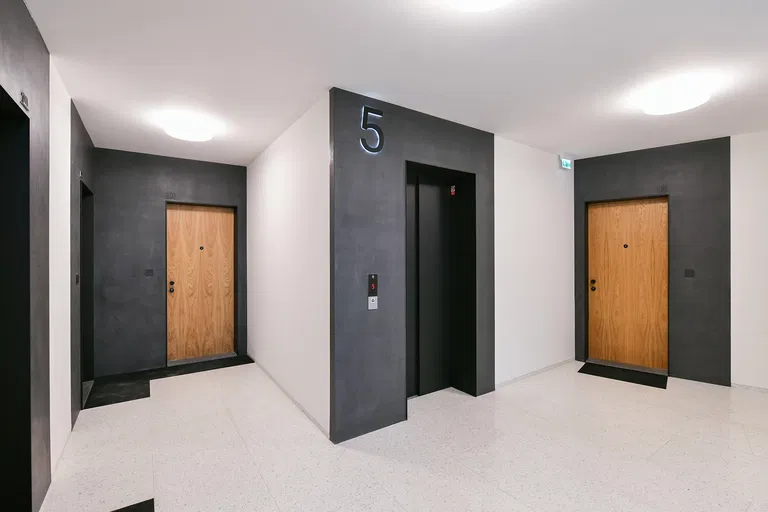 Vítězné náměstí, Bubeneč - Prague 6 | Rent, Apartment, One-bedroom (2+kk), 63 m²