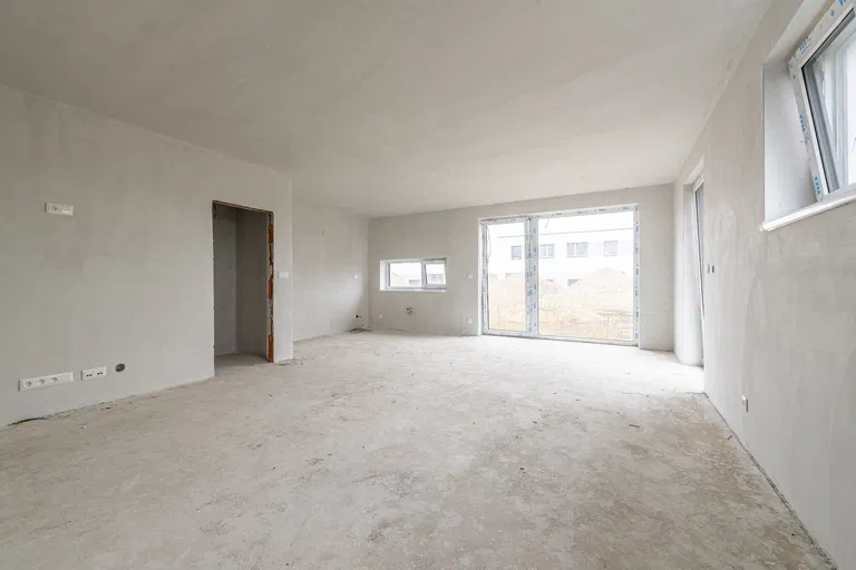 Senec - Miloslavov | Predaj, Byt, 4-izbový, 117 m²