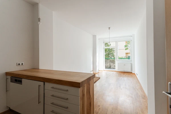 Ruská, Vršovice - Prague 10 | Sale, Apartment, One-bedroom (2+kk), 51 m²