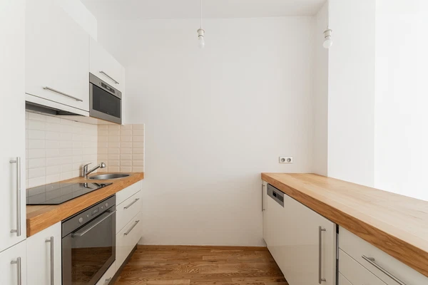 Ruská, Vršovice - Prague 10 | Sale, Apartment, One-bedroom (2+kk), 51 m²