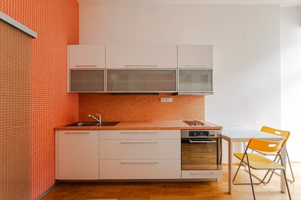 Vlkova, Žižkov - Praha 3 | Pronájem, Byt, 2+kk, 36 m²