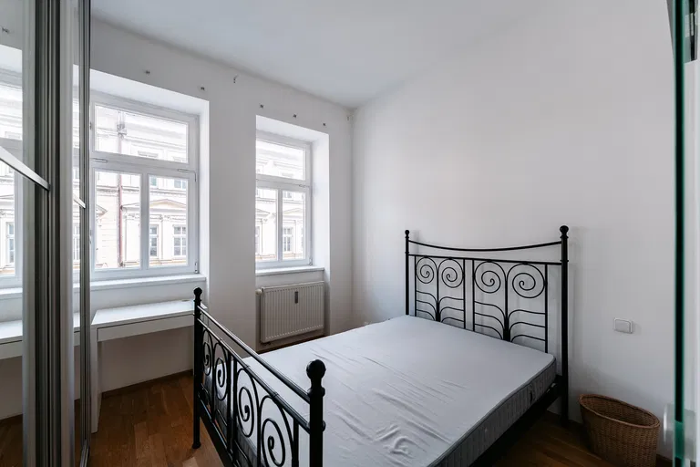 Vlkova, Žižkov - Prague 3 | Rent, Apartment, One-bedroom (2+kk), 41 m²