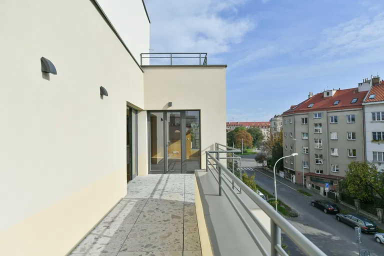 Na Hubálce, Střešovice - Prague 6 | Rent, Apartment, Four-bedroom (5+kk), 236 m²