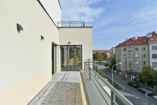 Na Hubálce, Střešovice - Praha 6 | Pronájem, Byt, 5+kk, 180 m²