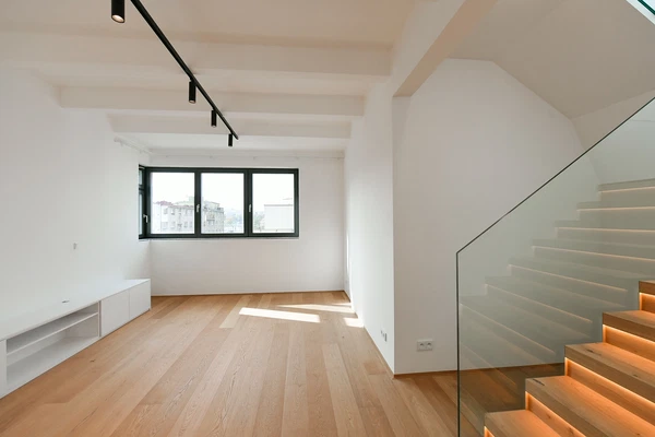 Na Hubálce, Střešovice - Prague 6 | Rent, Apartment, Four-bedroom (5+kk), 180 m²