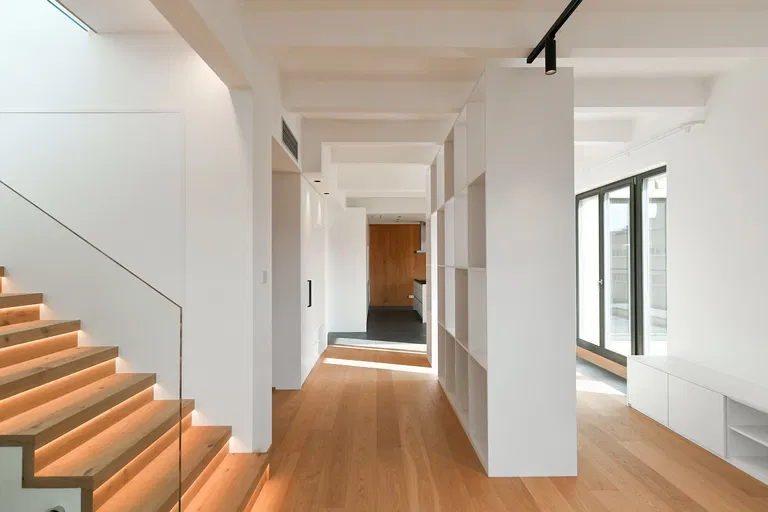 Na Hubálce, Střešovice - Prague 6 | Rent, Apartment, Four-bedroom (5+kk), 236 m²