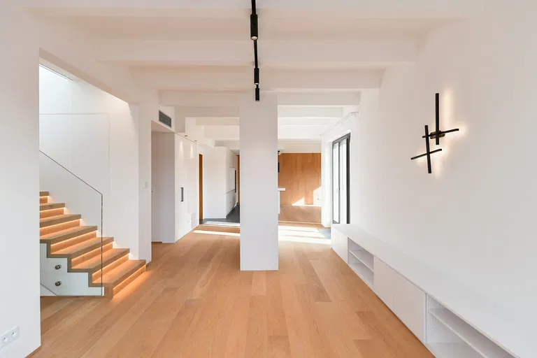 Na Hubálce, Střešovice - Prague 6 | Rent, Apartment, Four-bedroom (5+kk), 236 m²