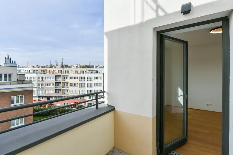 Na Hubálce, Střešovice - Prague 6 | Rent, Apartment, Four-bedroom (5+kk), 236 m²